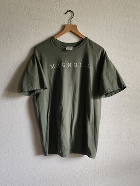 Magnolia Size Large Dark Green Short Sleeve Unisex Tee